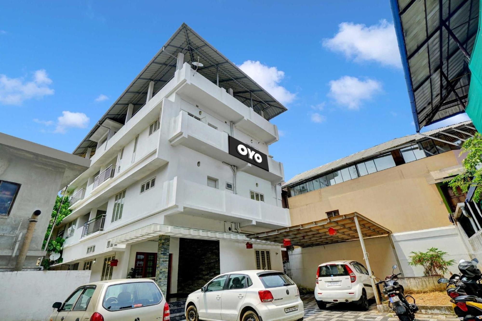Collection O 81026 Suqoon Premium Stays Kochi Luaran gambar